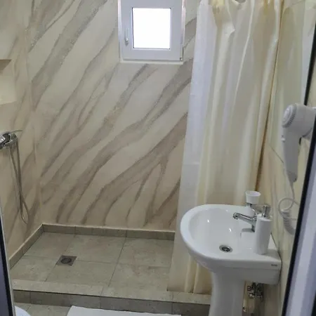 Ok 3* コスティネシュティ